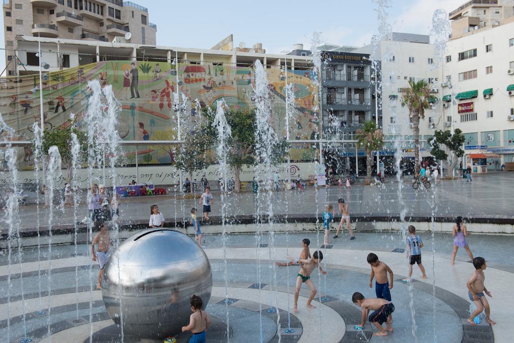 Kikar Boutique Hotel Netanya Exteriör bild
