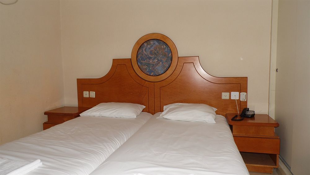 Kikar Boutique Hotel Netanya Exteriör bild
